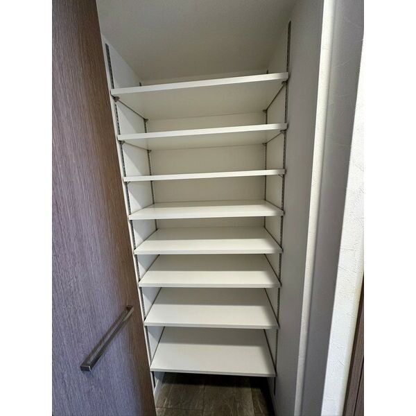 玄関　※同施工会社のイメージ写真※