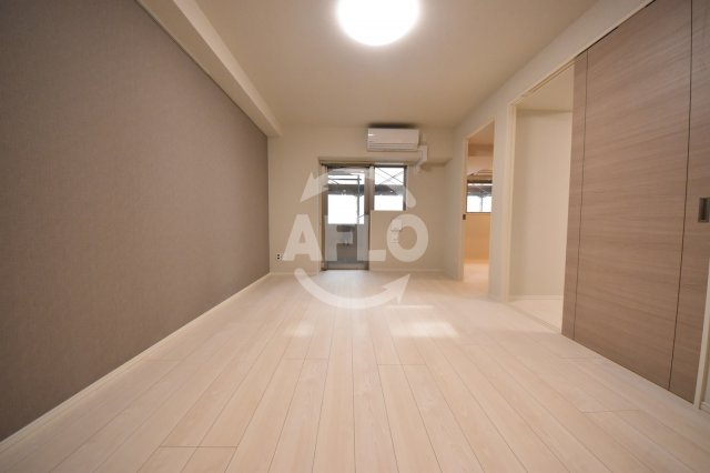 居室・リビング　グリーンサイトミナミモリマチ　リビング