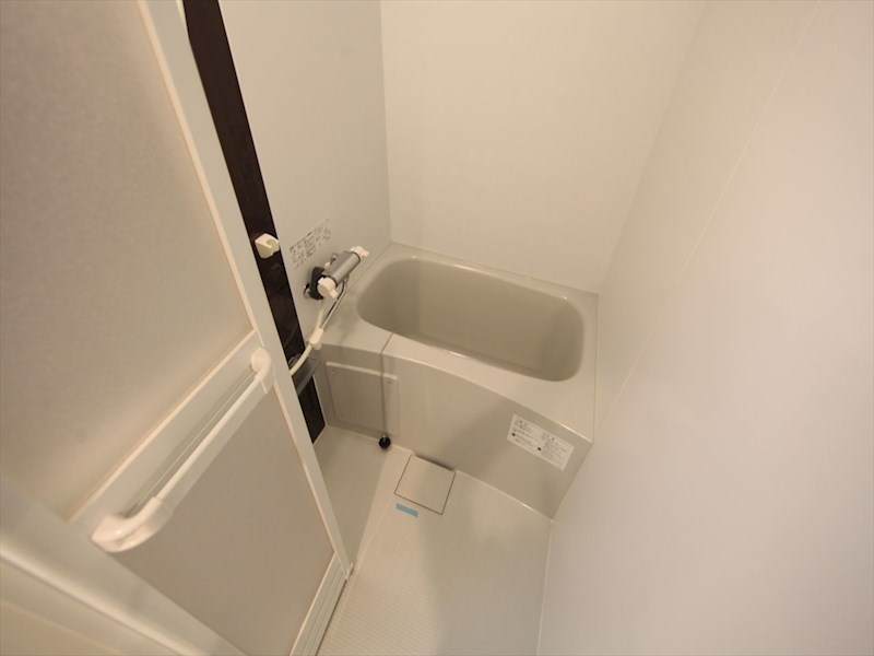 バス・シャワールーム　バスルーム　浴室暖房乾燥機付き