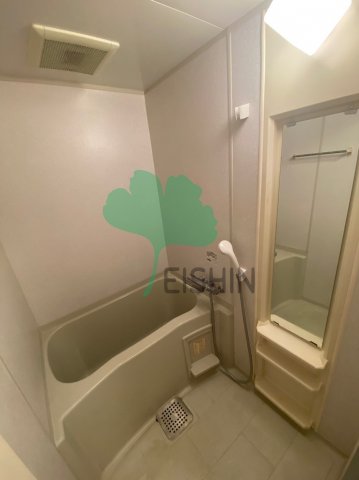 バス・シャワールーム　清潔感のある浴室です！