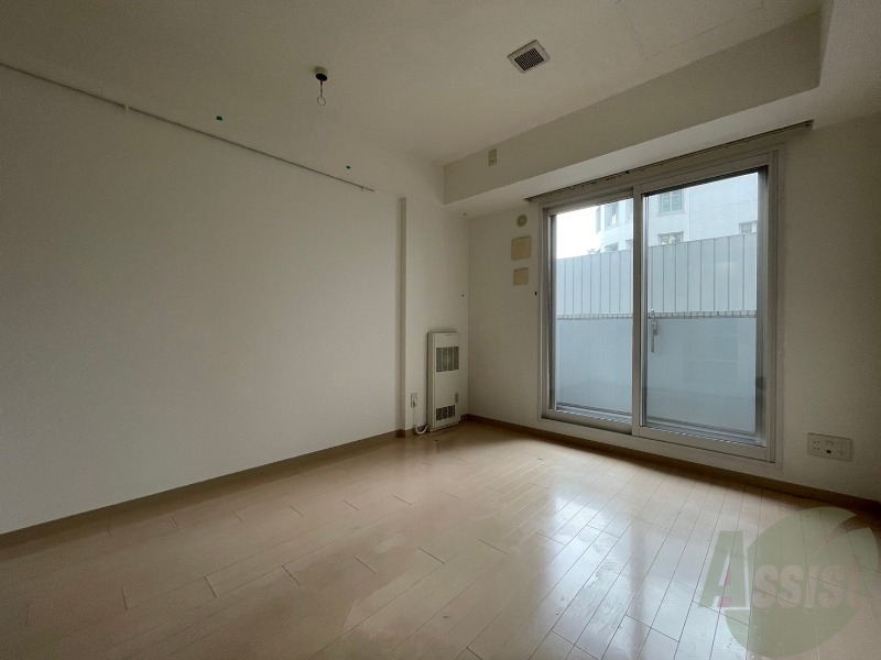 居室・リビング　広くてキレイなお部屋が広がっていて、充実した生活が送れそう。