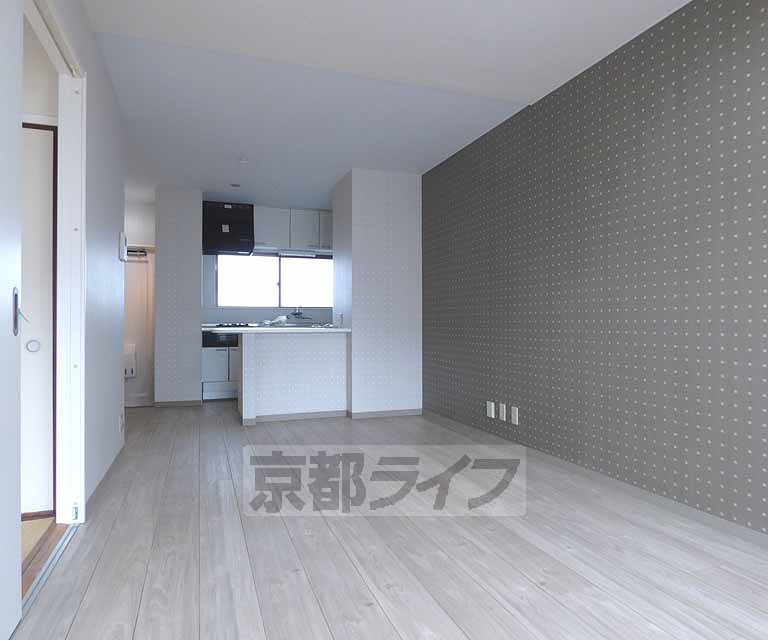 居室・リビング　広々としたリビングです。