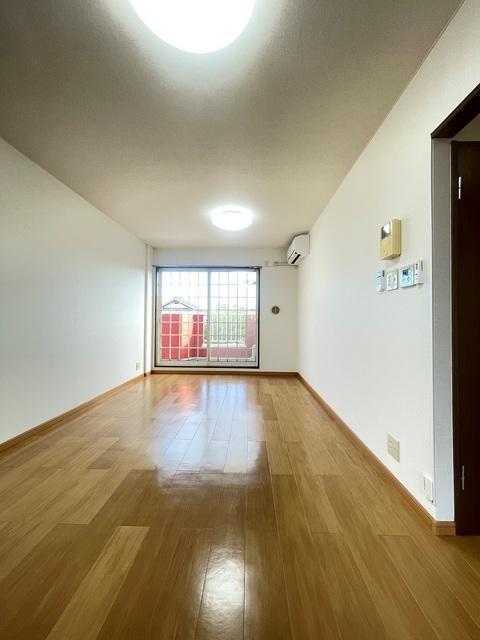 居室・リビング　居室