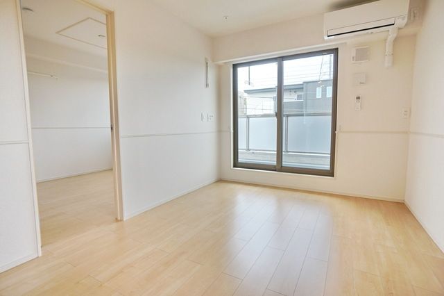 居室・リビング　同施工会社同仕様