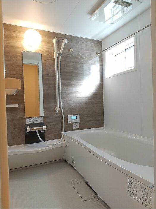 バス・シャワールーム　レユシール　浴室