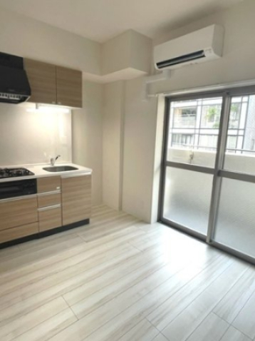 居室・リビング　リビング