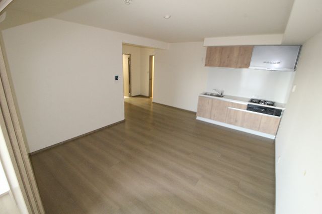 居室・リビング　別の部屋の写真です