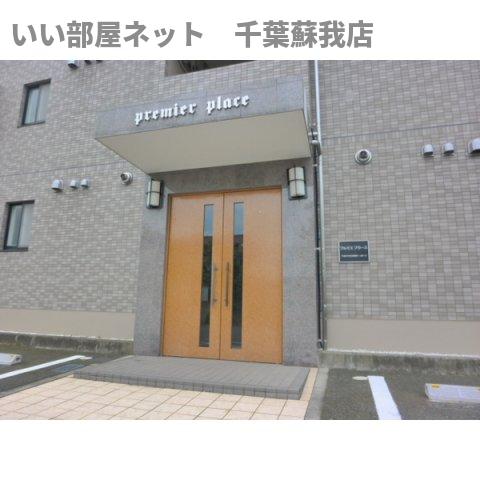 エントランス　毎日通るエントランスはこのようになっています