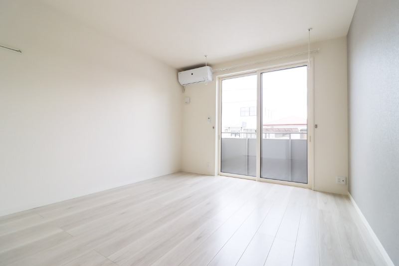 居室・リビング　図面と現状に相違がある場合には現状を優先