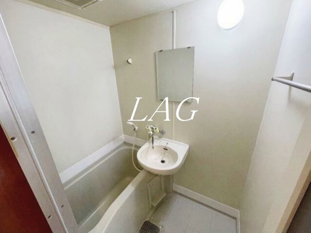 バス・シャワールーム　お風呂です。