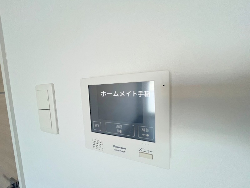 セキュリティ　モニター付きインターホン♪