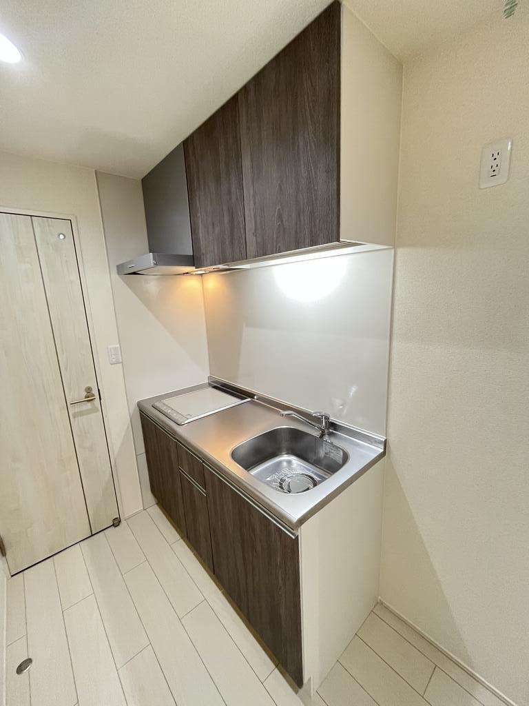 キッチン　※同タイプ同モデルを使用