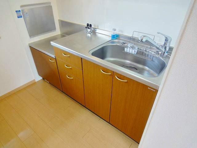 キッチン　広めのキッチンです。