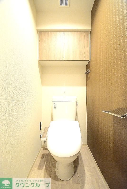 トイレ　カラータイプ異なります