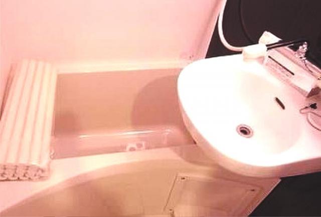 バス・シャワールーム　同仕様参考写真