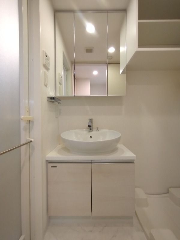 洗面設備　☆嬉しい独立洗面台☆