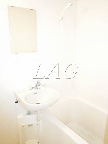 バス・シャワールーム　お風呂です。