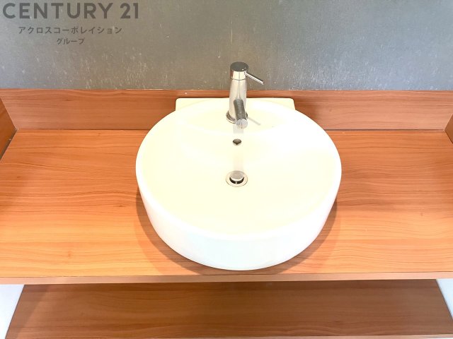 洗面設備　浴室内に洗面台があります♪