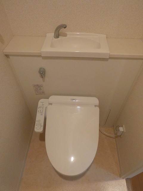 トイレ　トイレ