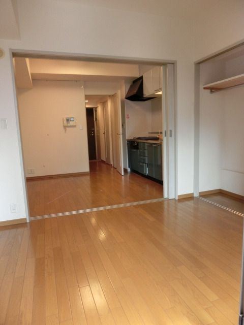 その他部屋・スペース　ゆったり１ＤＫでくつろげますよ