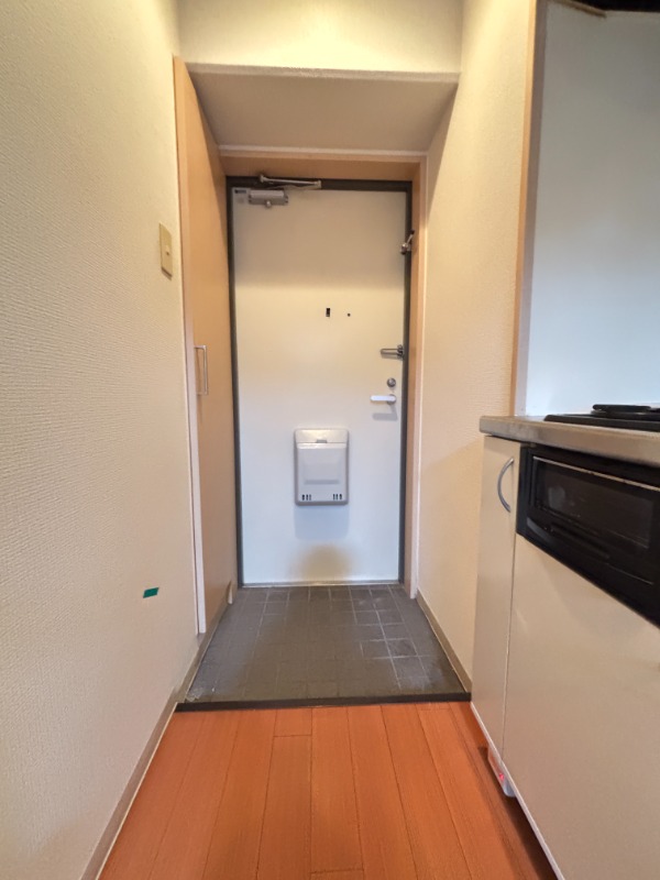 玄関　別号室