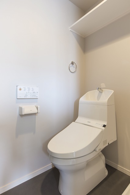 トイレ　シンプルで使いやすいトイレです