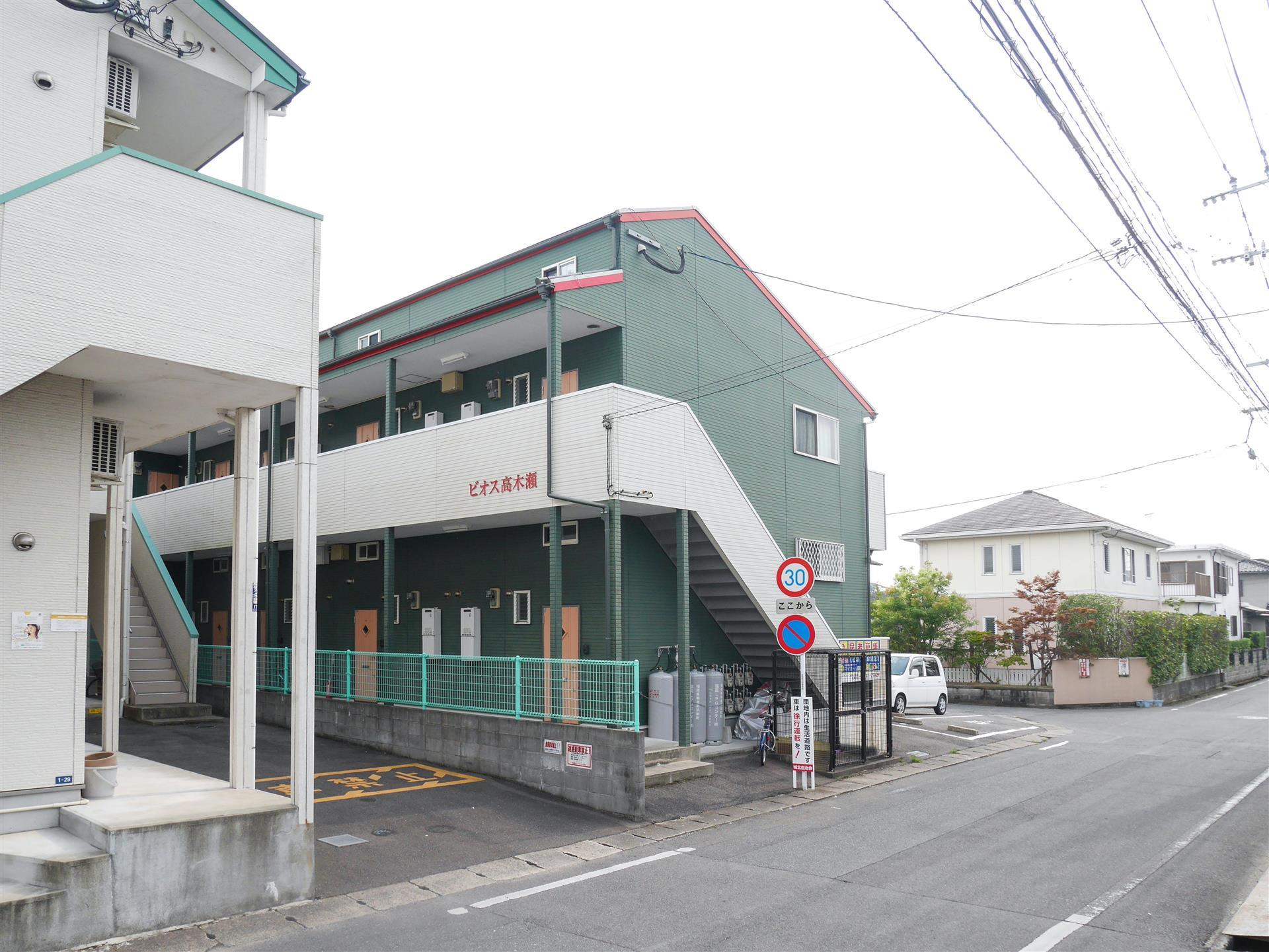 ロビー　建物外観