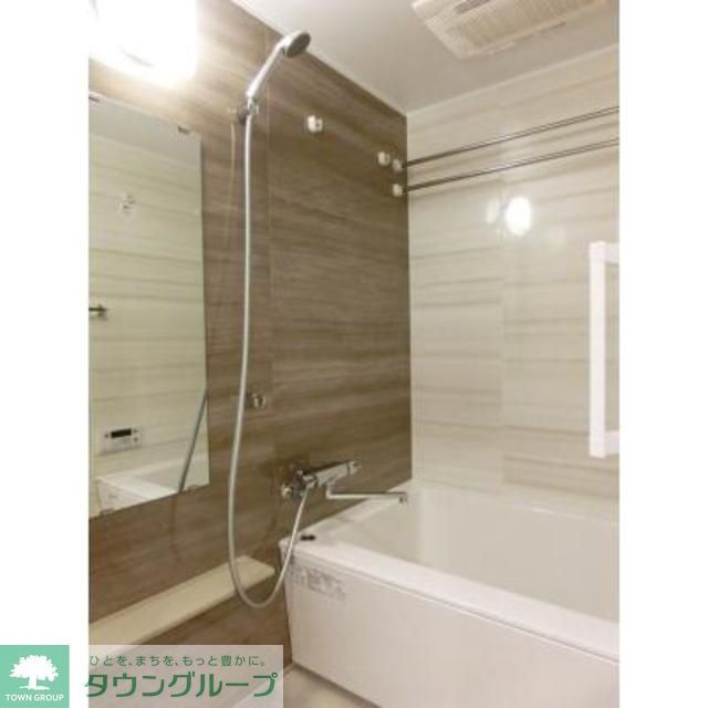 バス・シャワールーム　※写真は同タイプ住戸です。