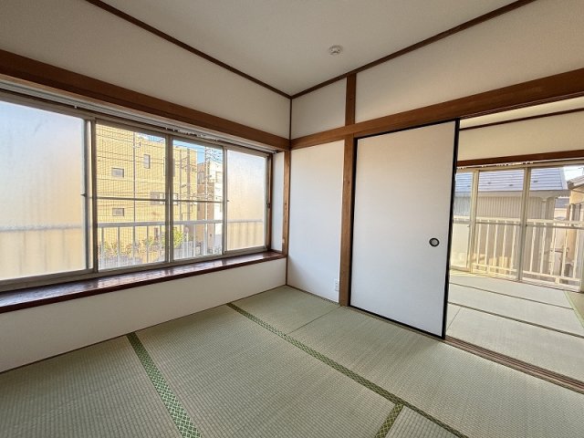 居室・リビング　和室があると落ち着いた雰囲気になりますね
