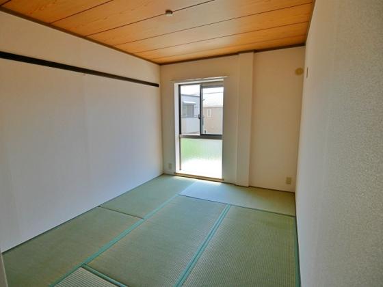 その他部屋・スペース　和室は寝室としても♪