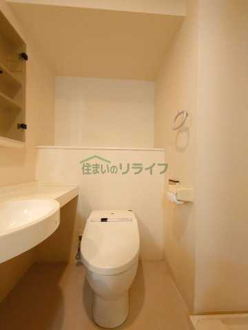 トイレ　K・HIROO