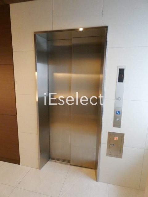 その他共有部分　エレベーター完備です♪