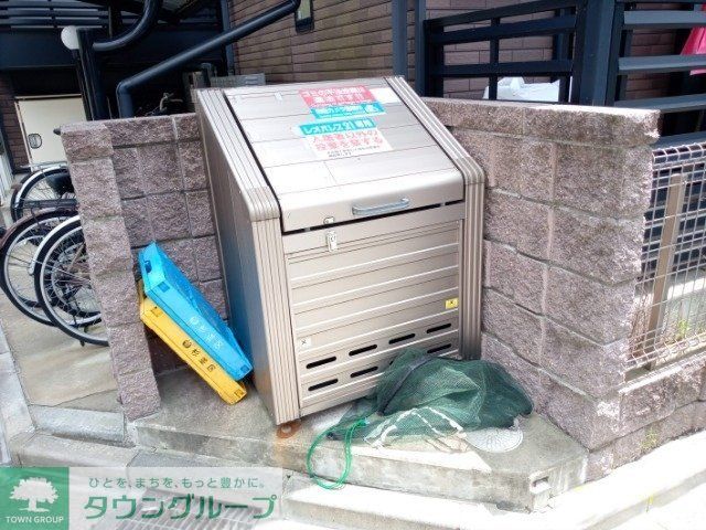 その他設備　ごみ捨て場