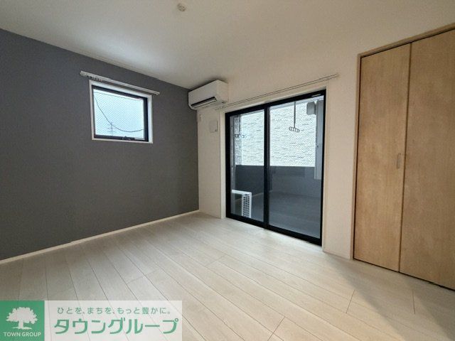 MELLAS鳩ヶ谷IIの居間写真