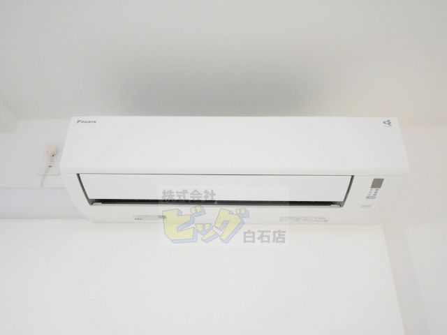 その他設備　エアコン完備で暑い夏も快適です♪