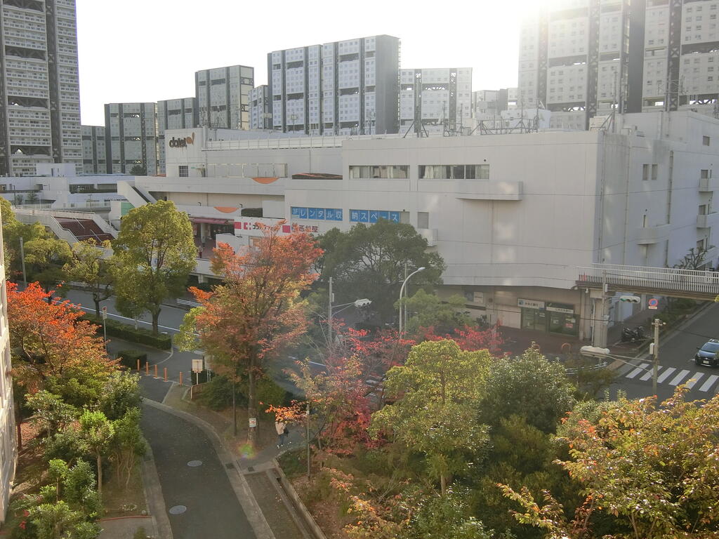 スーパー　グルメシティ芦屋浜店（スーパー）まで270m