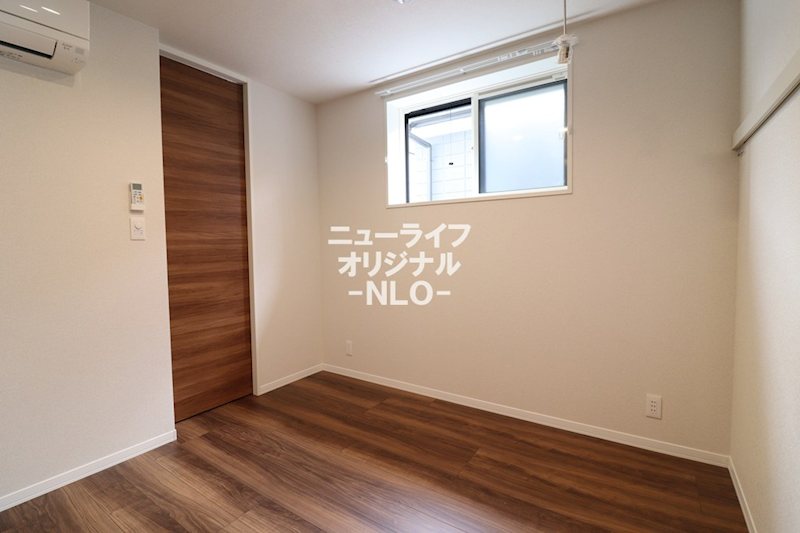 その他部屋・スペース　夏・冬の快適生活を支えるエアコン付き。