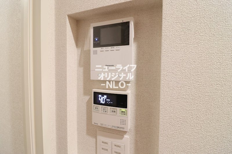 セキュリティ　事前に訪問者を目視できるTVモニターホン付。