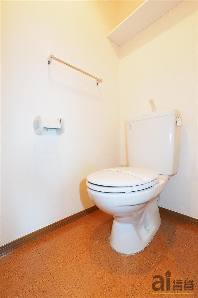 トイレ　※同仕様写真です