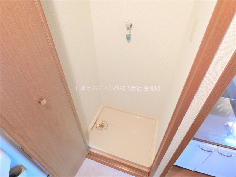その他設備　室内洗濯機置場完備