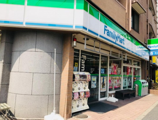 コンビニ　ファミリーマート大島五丁目店（コンビニ）まで409m