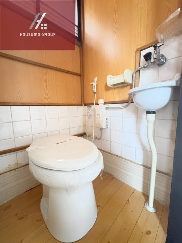 トイレ　落ち着いたトイレです