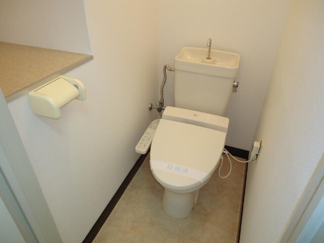 トイレ　同物件別部屋の写真転用同物件別部屋の写真転用