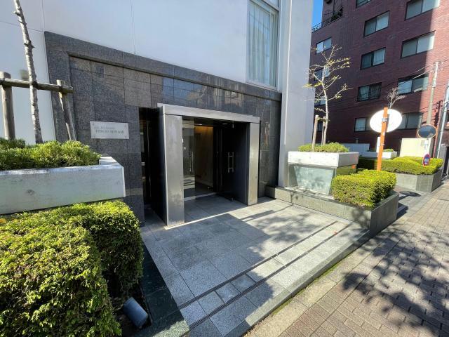 エントランス　エントランス部分