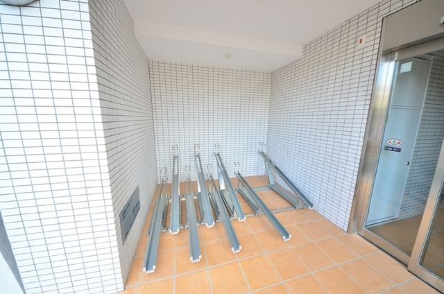 その他共有部分　★屋根付き自転車置き場★