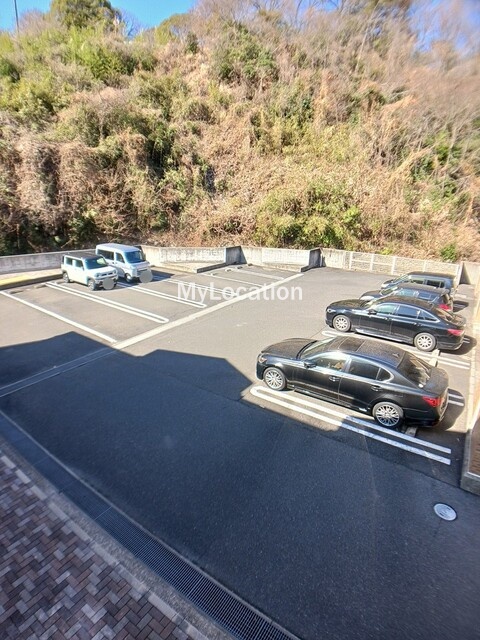 駐車場　☆敷地内に駐車場があります☆