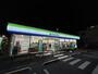コンビニ　ファミリーマート　八王子大塚店（コンビニ）まで290m