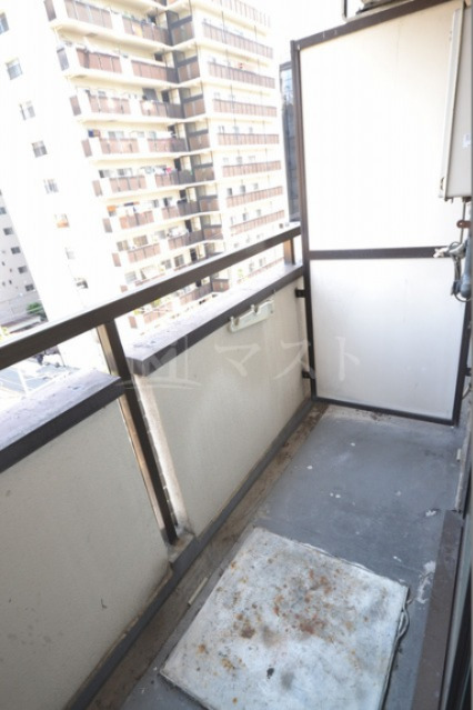 バルコニー　※同マンション別間取り参考写真