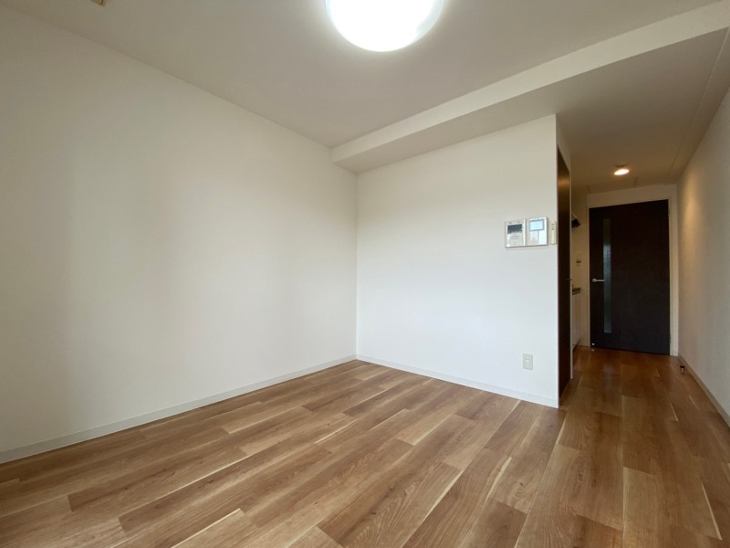 居室・リビング　広くてキレイなお部屋が広がっていて、充実した生活が送れそう。