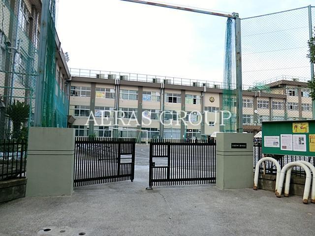中学校　荒川区立荒川第九中学校（中学校）まで573m